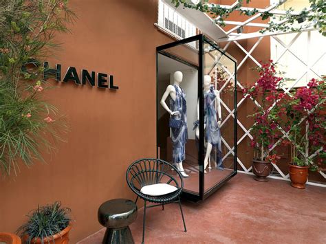 boutique éphémère chanel capri|AN EPHEMERAL BOUTIQUE IN CAPRI .